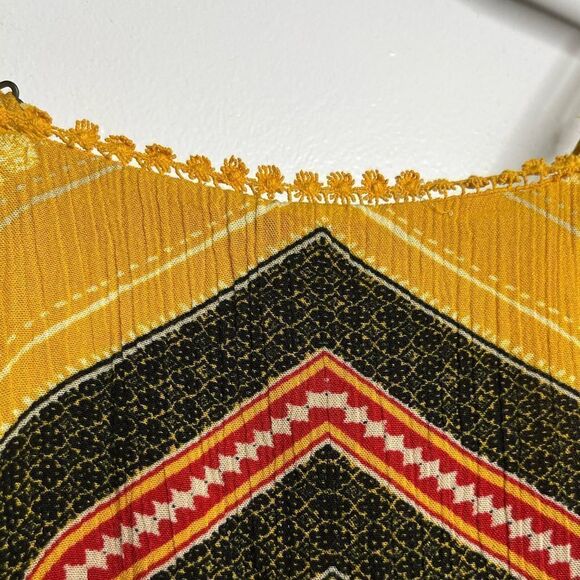 CoCo and Jaimeson High Neck Flowy Boho Tank Top Yellow Size Small - Picture 3 of 3